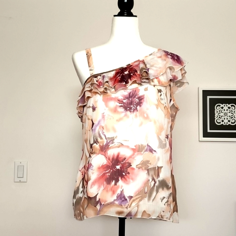 Reitman's Floral Top